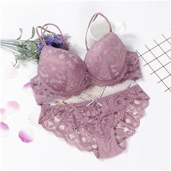 Purple underwired push-up lace bra with matching lace panties set