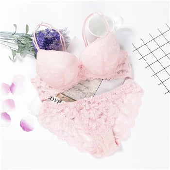 Light pink underwired push-up lace bra set with matching lace panties, two-piece set